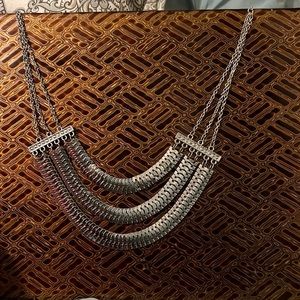 Silver 3 Strain Necklace